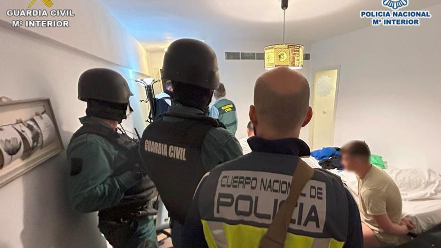 Desarticulada una banda criminal que organizaba robos en viviendas de Villena