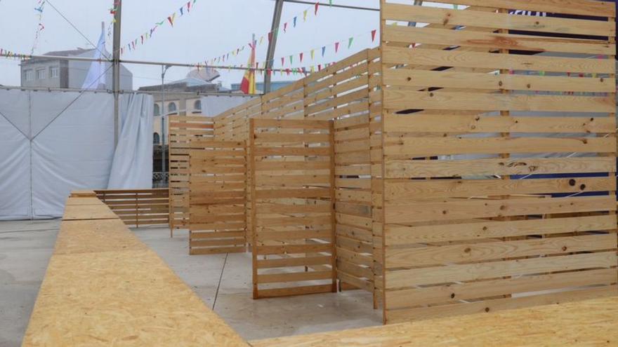 Una de las barras, ya instalada en la Praza da Constitución.