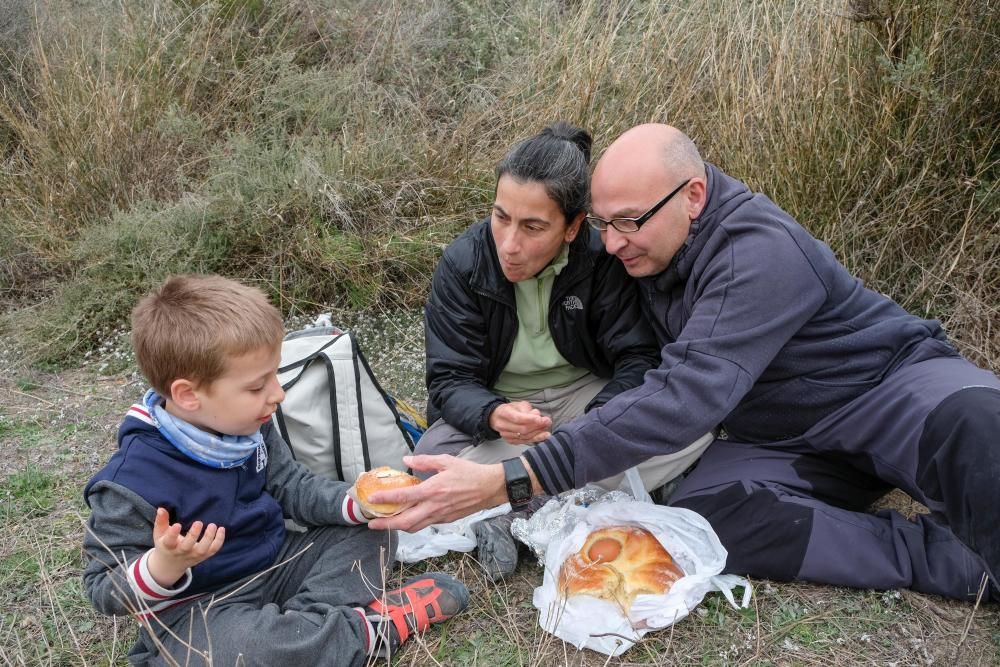 Lunes de "mona" en el Pantano de Elda