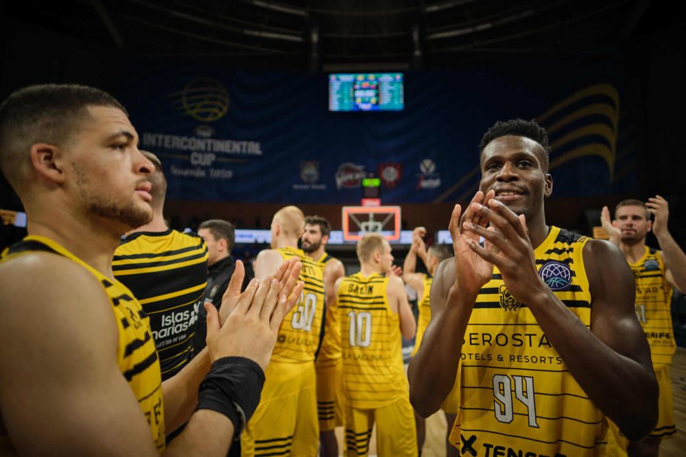 Partido Iberostar Tenerife - Filou Oostende octavos de final de la Basketball Champions League  | 03/03/2020 | Fotógrafo: Andrés Gutiérrez Taberne