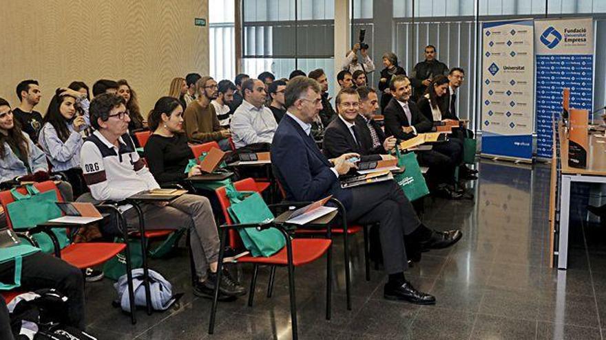 Un momento de la entrega de los premios TalenTIC ayer en la UIB.