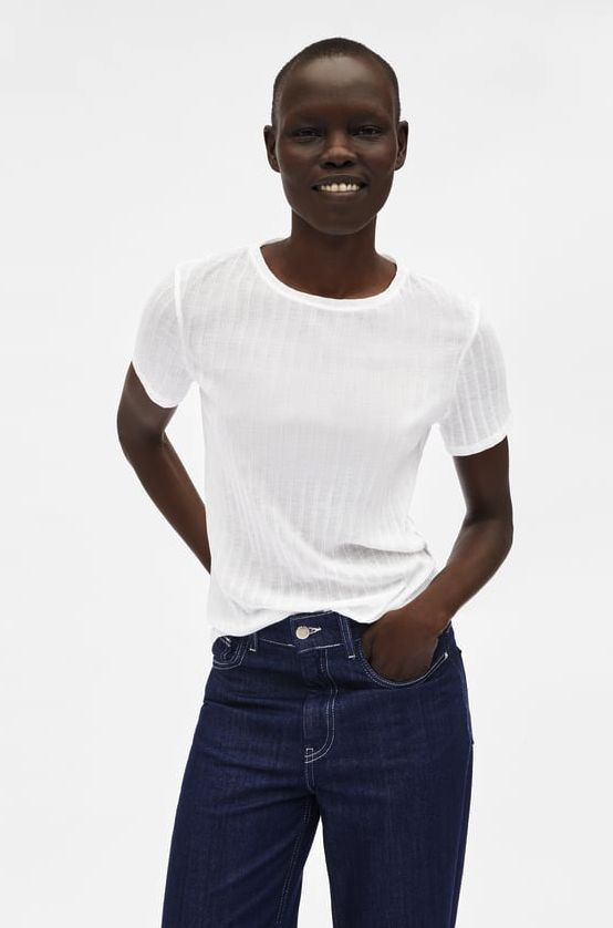 Camiseta de canalé exclusiva de Zara