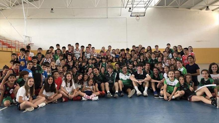 Guille Corrales y Juan Santos, en el Campus del San Antonio Cáceres