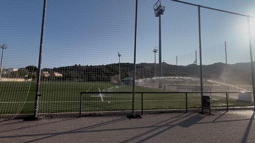 El PP vuelve a la carga contra el gobierno de Gandia por el mal estado de las instalaciones deportivas
