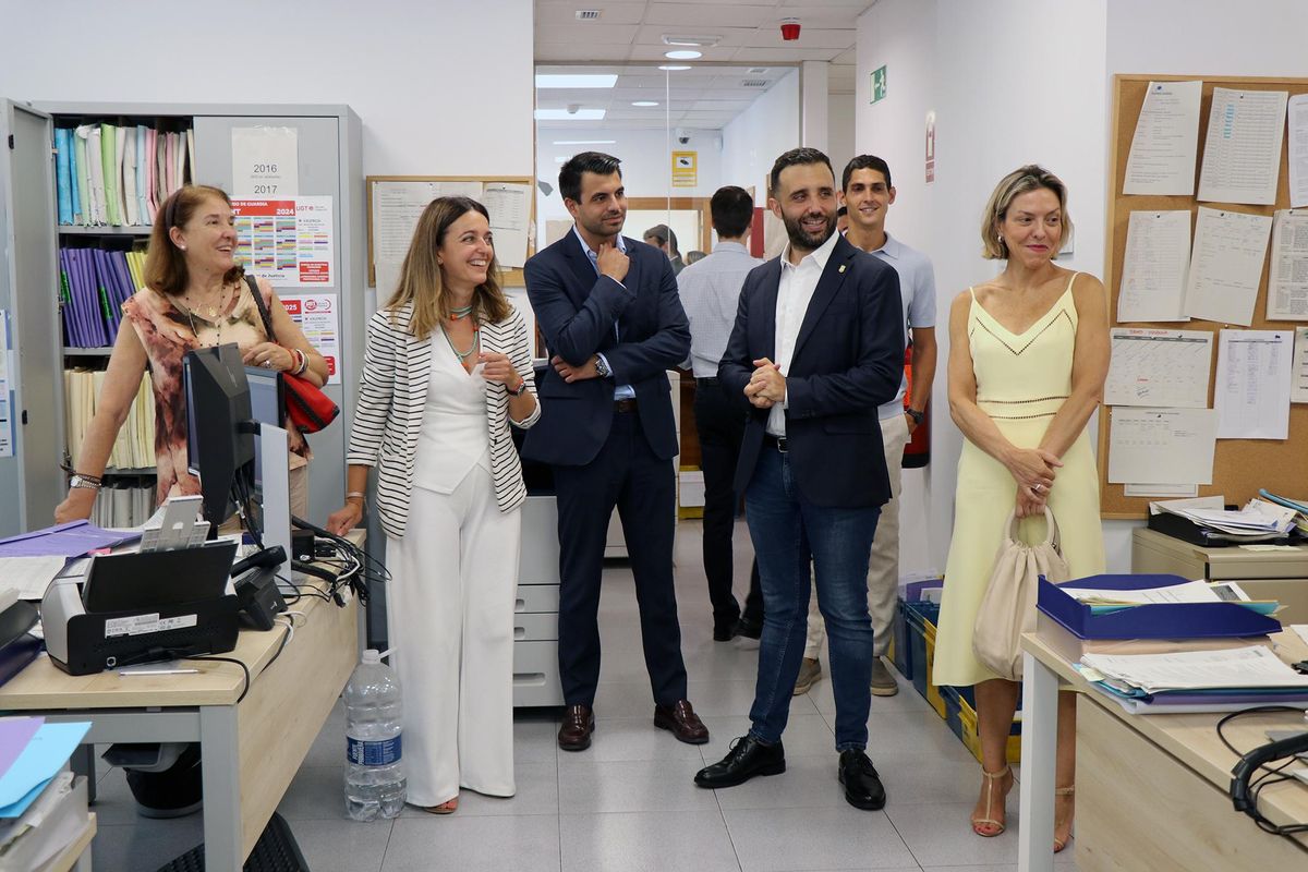 Visita de la consellera al nuevo juzgado.