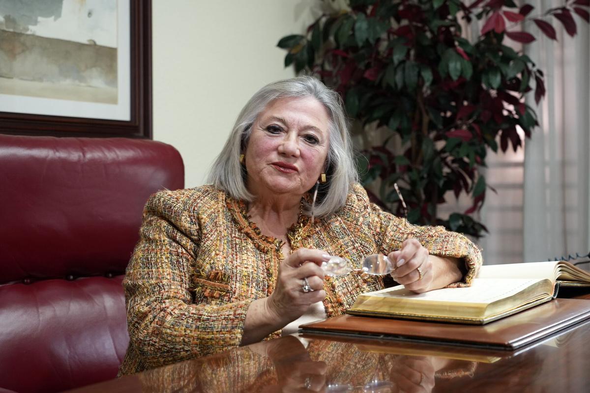 María Dolores Guillamón quiere repetir como presidenta de la Cámara.