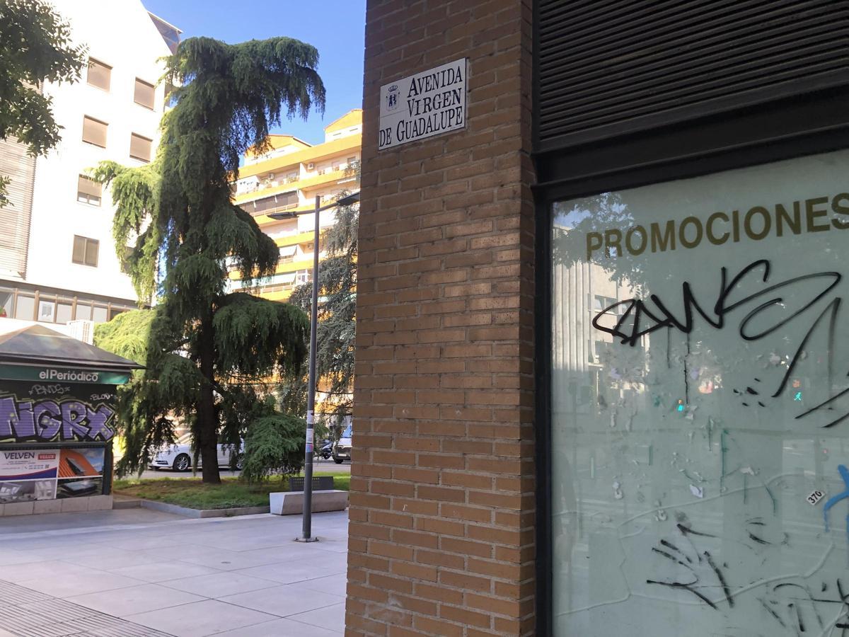 Fotogalería | El estanco San Pedro de Alcántara se traslada