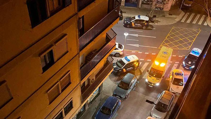 Una mujer, en estado crítico tras ser golpeada con un martillo por su marido en Palma