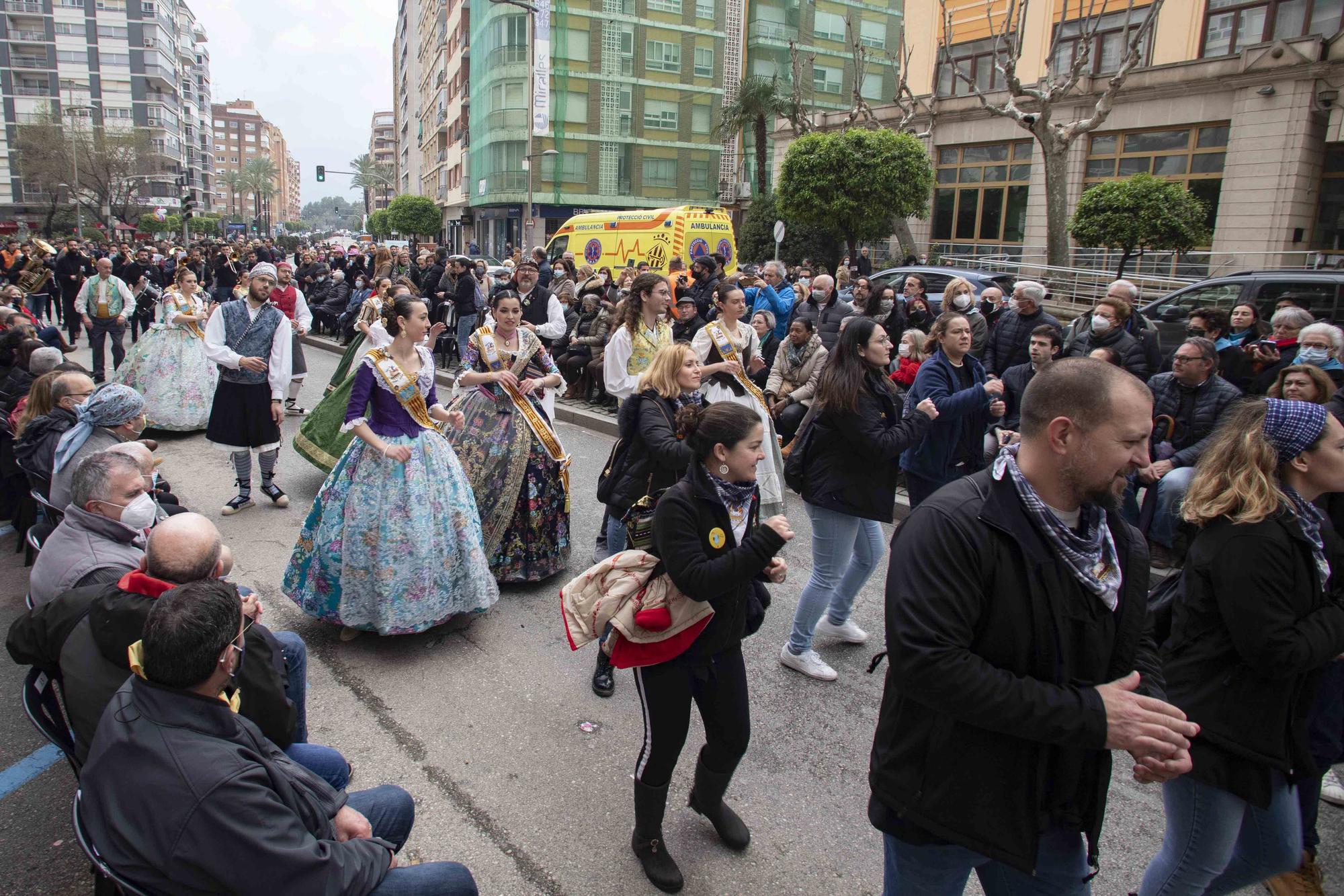 Los tradicionales pasodobles falleros vuelven a las calles de Alzira