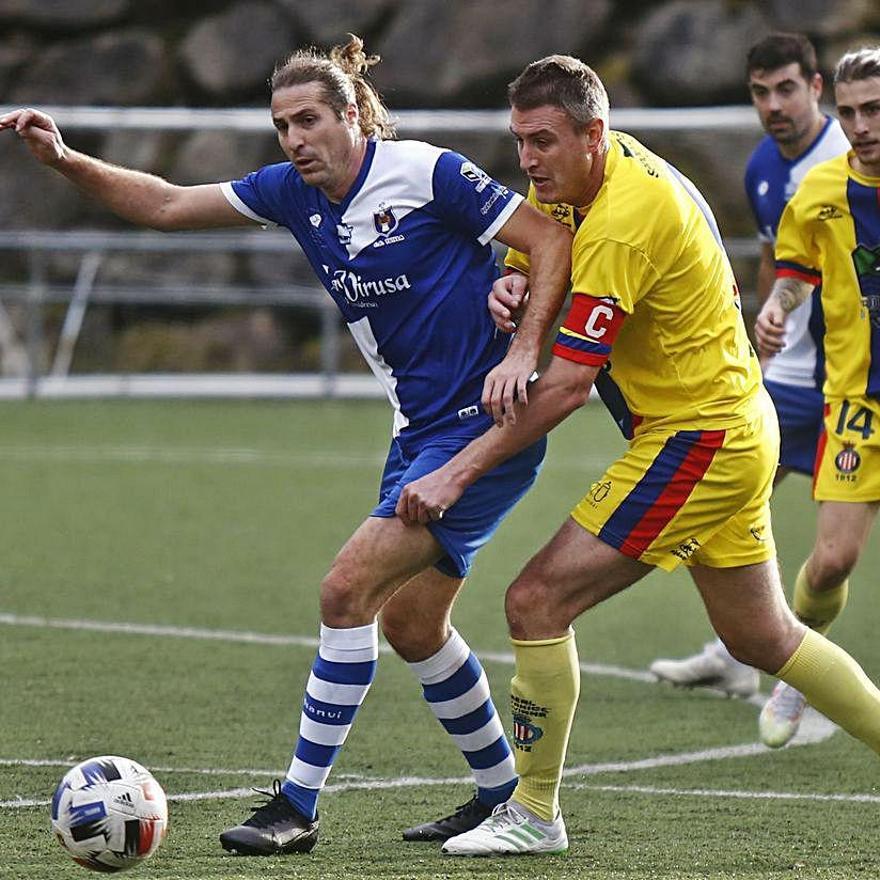 Jandro protege el balón ayer