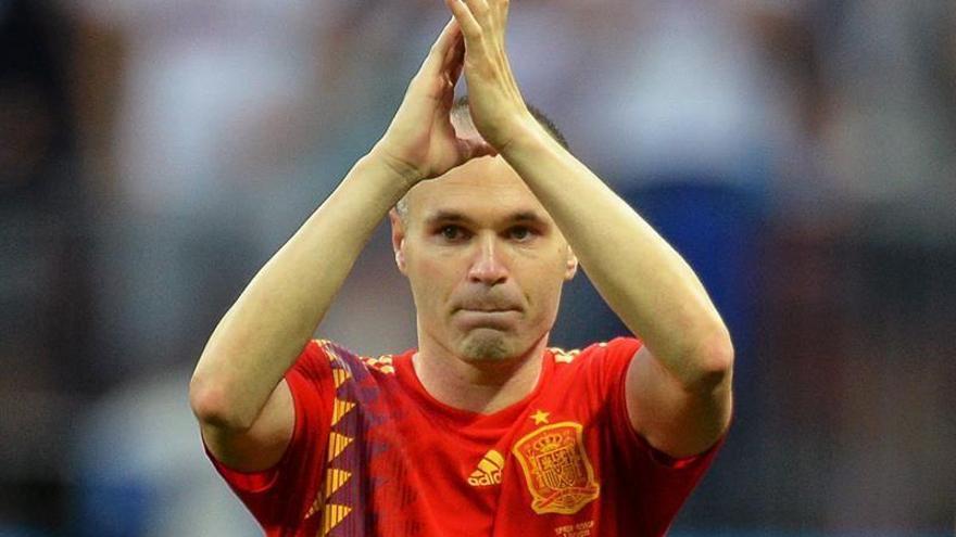 Iniesta dice adiós a ‘la Roja’: «A veces no sale como sueñas»