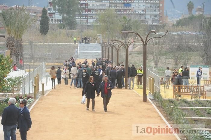 Alameda del Malecón: el entorno urbano del Segura estrena nuevo espacio verde