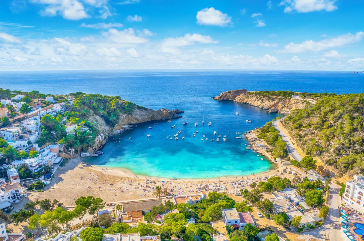 Vista aérea de Cala Saladeta, Ibiza