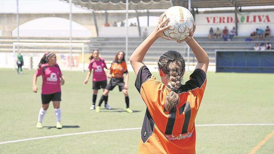 Los colectivos deportivos reciben apoyo municipal