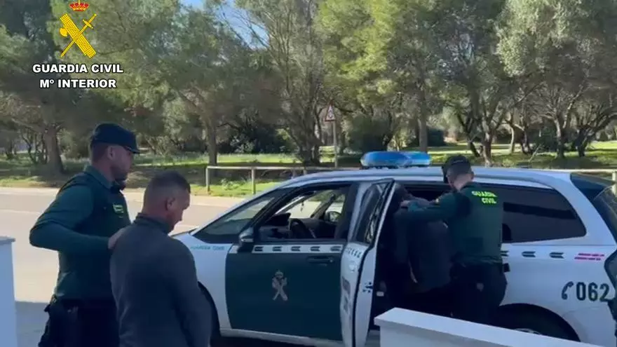 VÍDEO | Una banda robó cable de cobre valorado en 65.000 euros en una empresa de Palmanyola