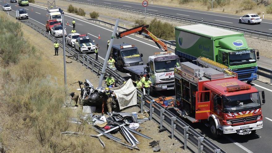 La operación retorno cierra con un fallecido y dos heridos graves en 30 accidentes de tráfico en la región