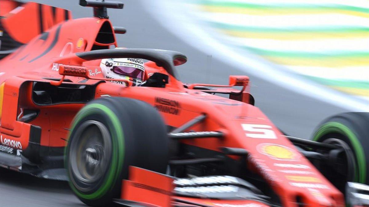 Vettel, por delante de Leclerc en el P2