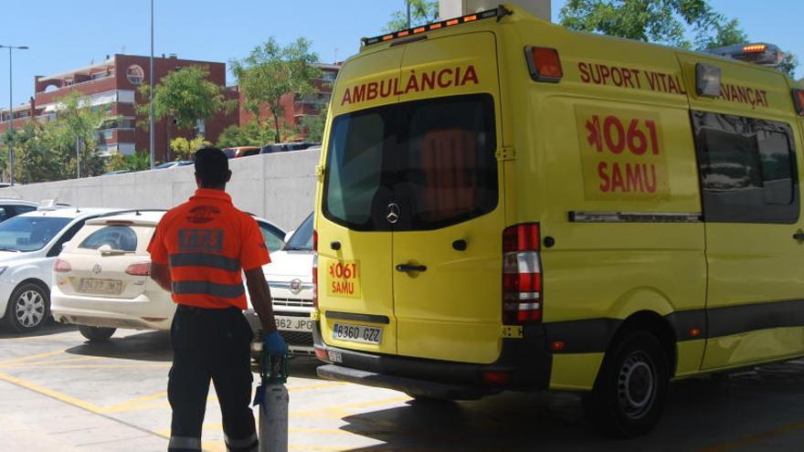 Imagen de archivo de una ambulancia del 061