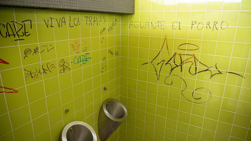 Vandalismo en el Parque de Las Mesas, en Santa Cruz