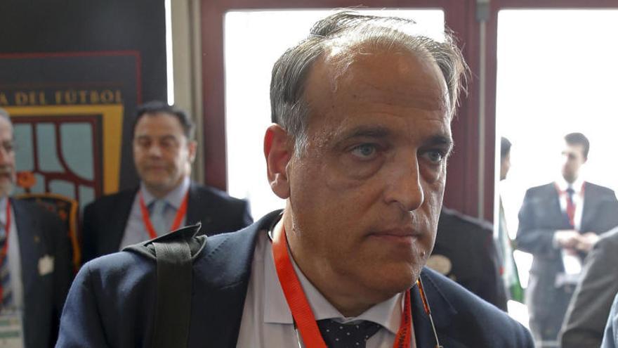 Elche espera de uñas a Tebas