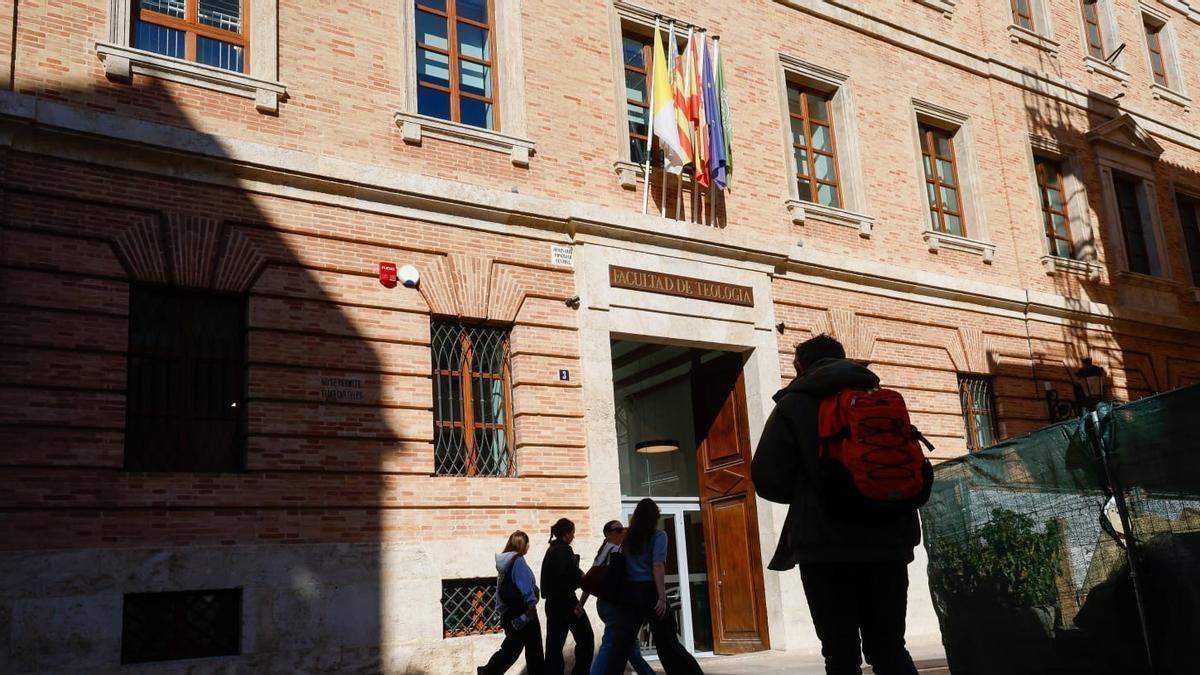 Universidad Católica de València, sede de Trinitarios.