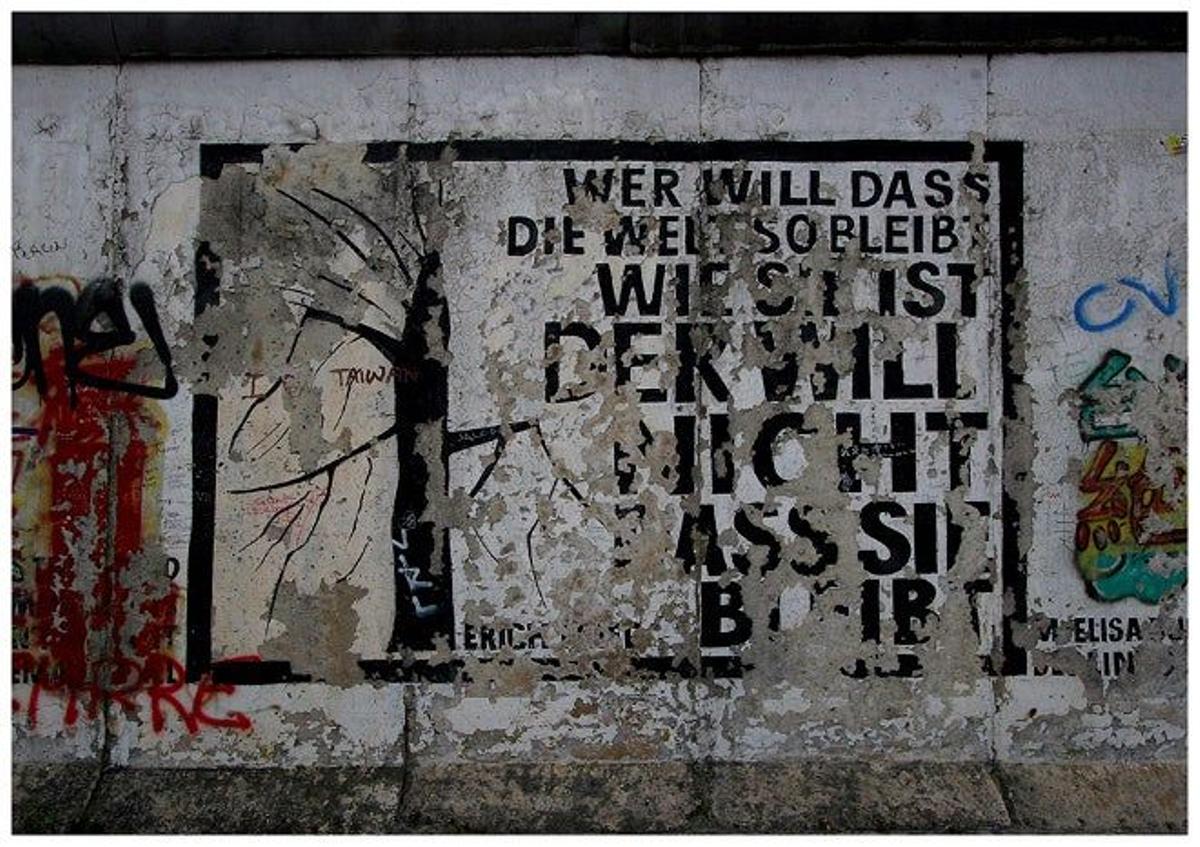 Pintadas en el Muro de Berlín