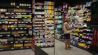 Casi 500 millones más de ganancias y solo dos recortes de beneficios: así ha influido la inflación en las cuentas de los supermercados