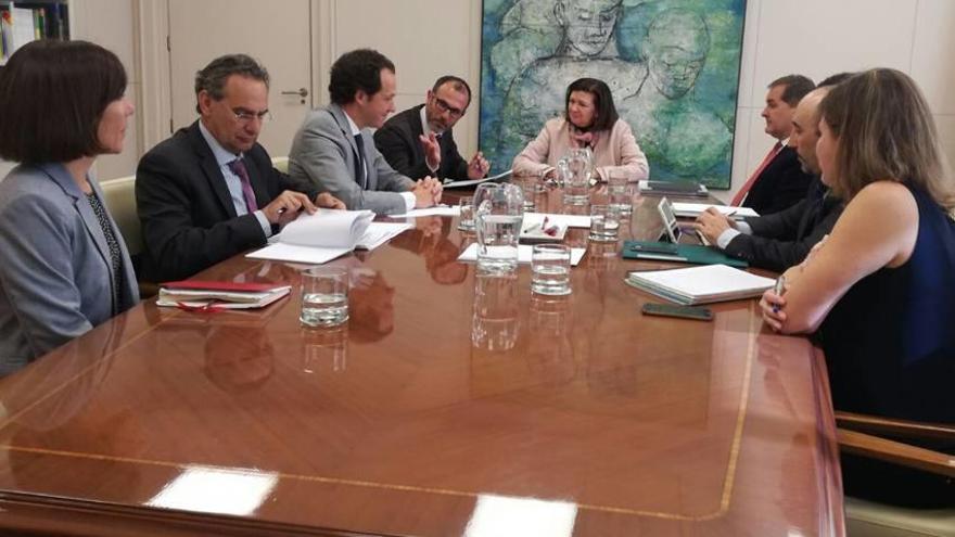 Biel Barceló y Marc Pons en la reunión del miércoles en Madrid.