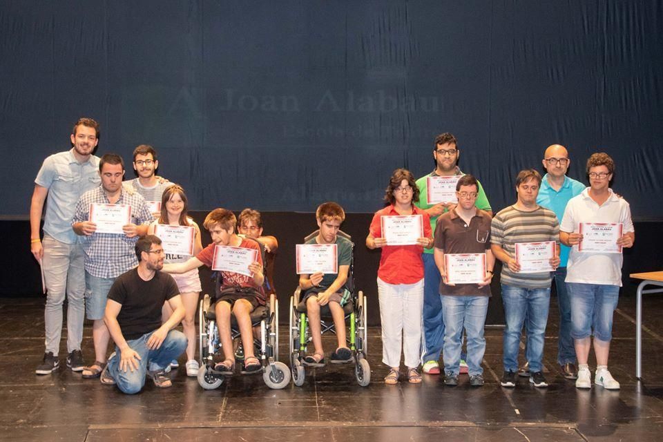 Fin de curso de l'Escola de Teatre Joan Alabau.