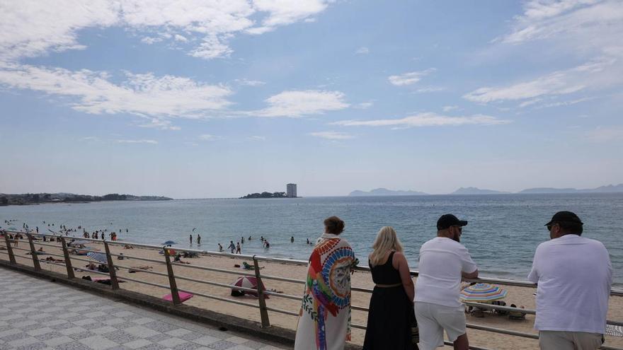 La ría de Vigo, una garantía de calidad para darse un chapuzón: los análisis certifican la «excelencia» de sus playas