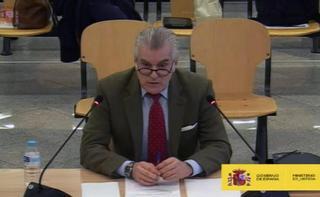 Bárcenas llama "cobarde" a la excúpula del PP por no reconocer la financiación ilegal