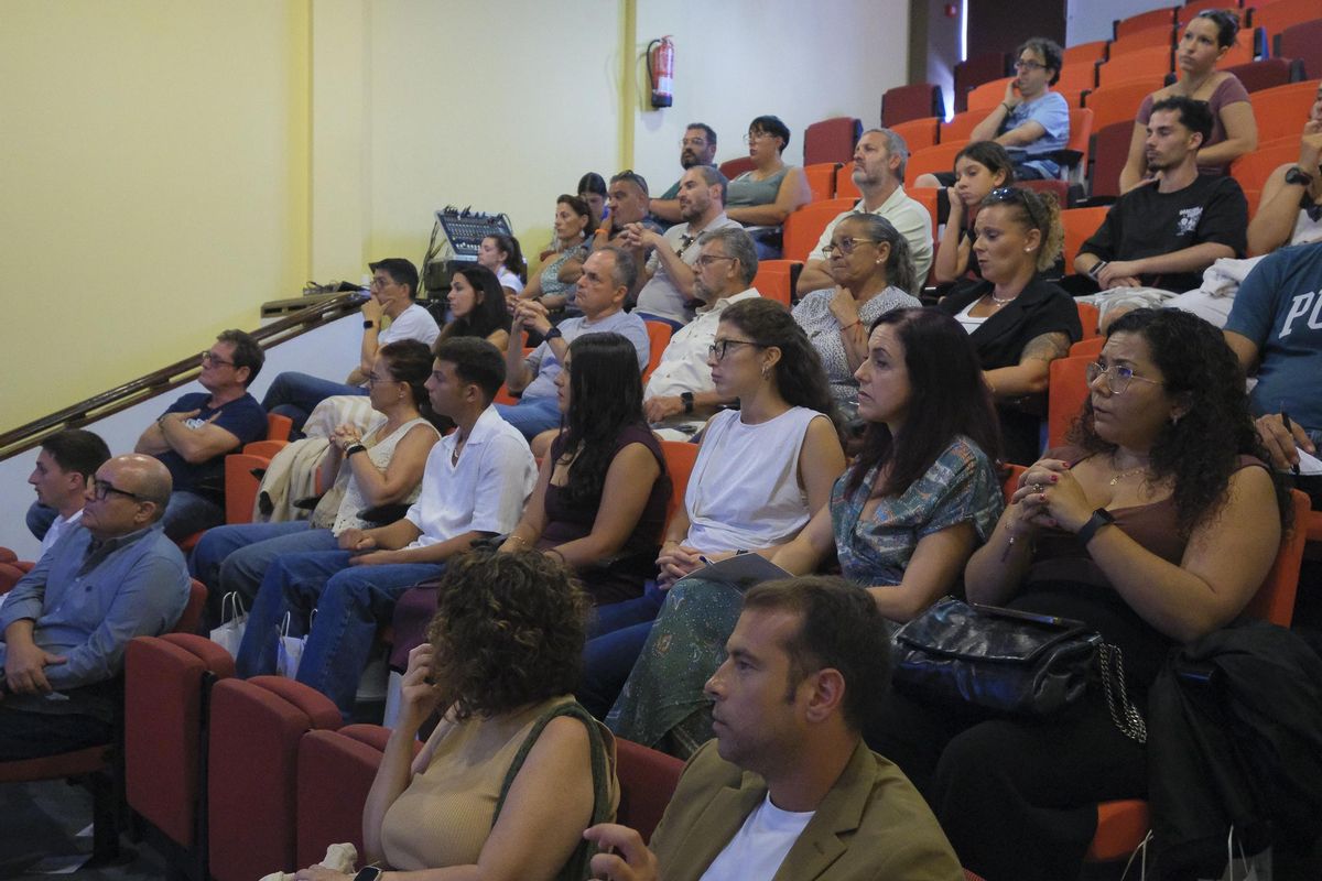 04-09-2025 ARUCAS. I Jornadas de Sensibilización del Cáncer Infantil, organizadas por la Fundación Canaria Pequeño Valiente