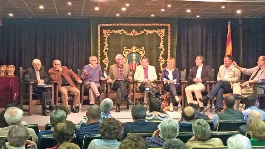 Los alcaldes de la democracia en Felanitx protagonizan una mesa redonda