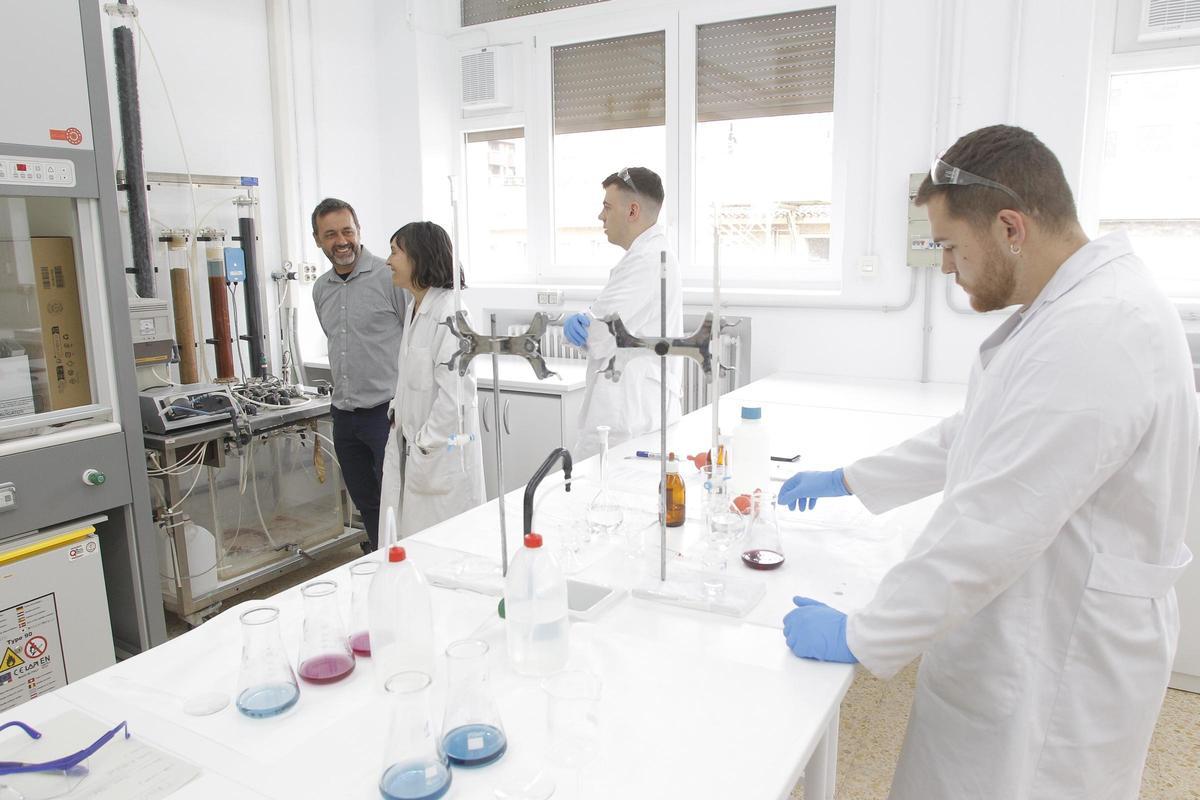 El nombramiento como Centro de Excelencia en Química ha permitido una actualización del equipamiento técnico.