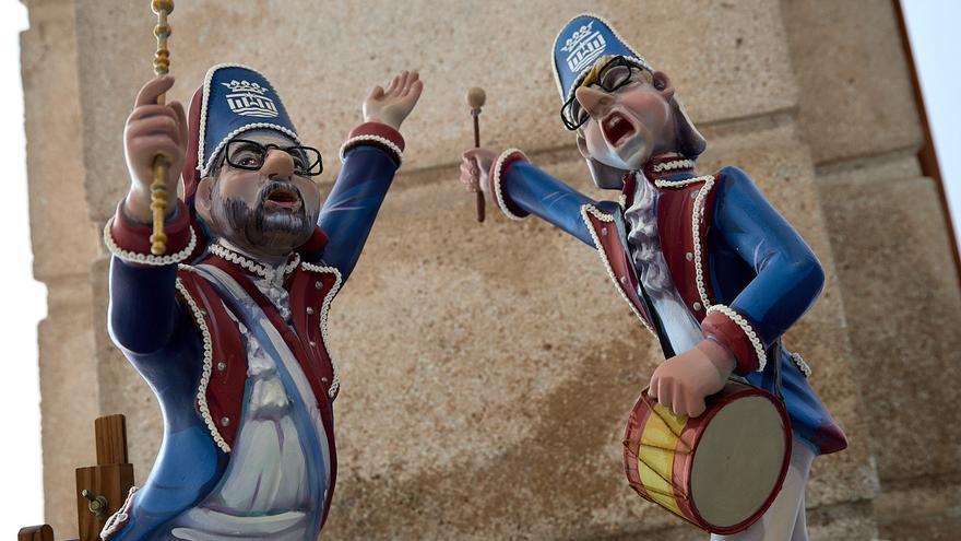 La muestra &quot;La Fira i el Tio de la Porra&quot; ya se puede visitar en el Ayuntamiento de Gandia