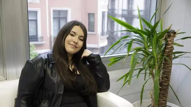 El ejemplo de superación de Paola Cortés, la joven de Gijón que padece miotonía congénita de Becker