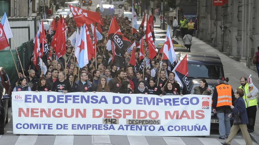 Trabajadores de Atento, en una imagen de archivo, durante una manifestación. | L. O.