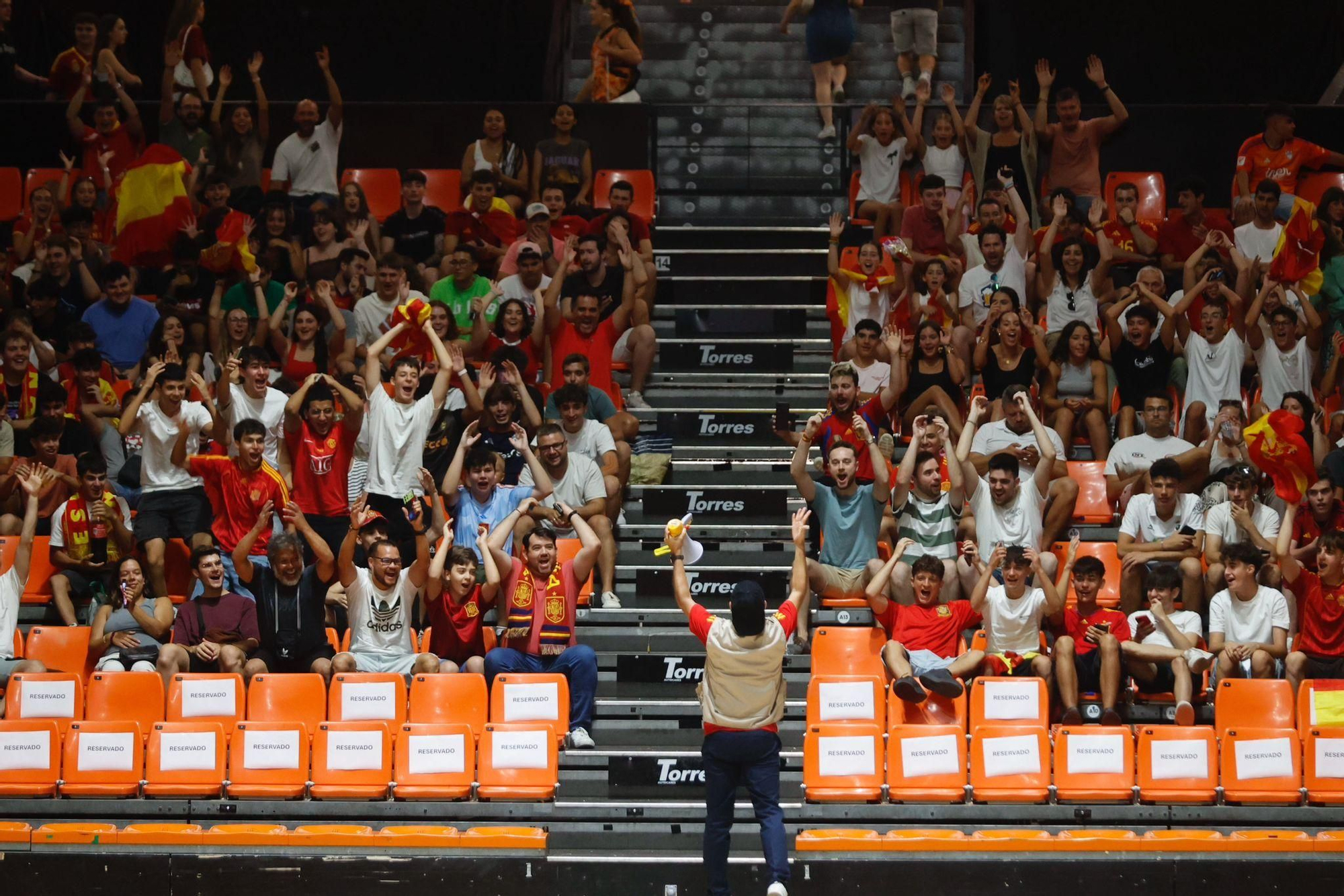 La Fonteta acoge con pantallas gigantes la semifinal de España en la Eurocopa