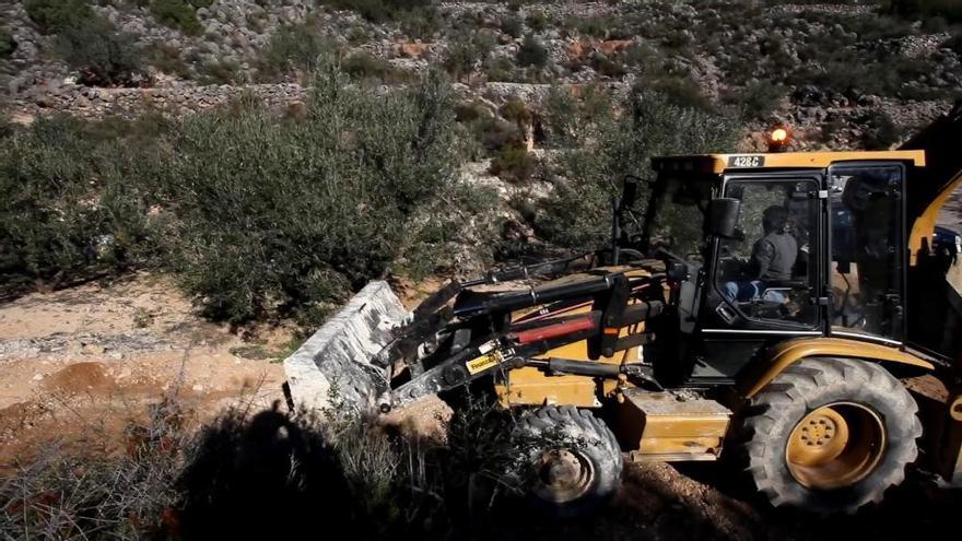 La Diputación inicia las reparaciones de los caminos dañados por las lluvias en l'Alcoià