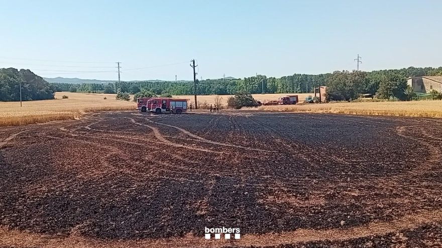 L&#039;incenci agrícola de Sils crema 6.200 metres quadrats d&#039;un camp i matolls