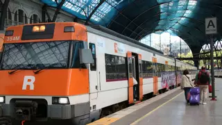 Una incidencia en la estación de França de Barcelona provoca retrasos en cinco líneas de Rodalies