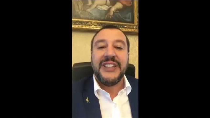 Salvini llama &quot;carne humana&quot; a los inmigrantes rescatados por una ONG