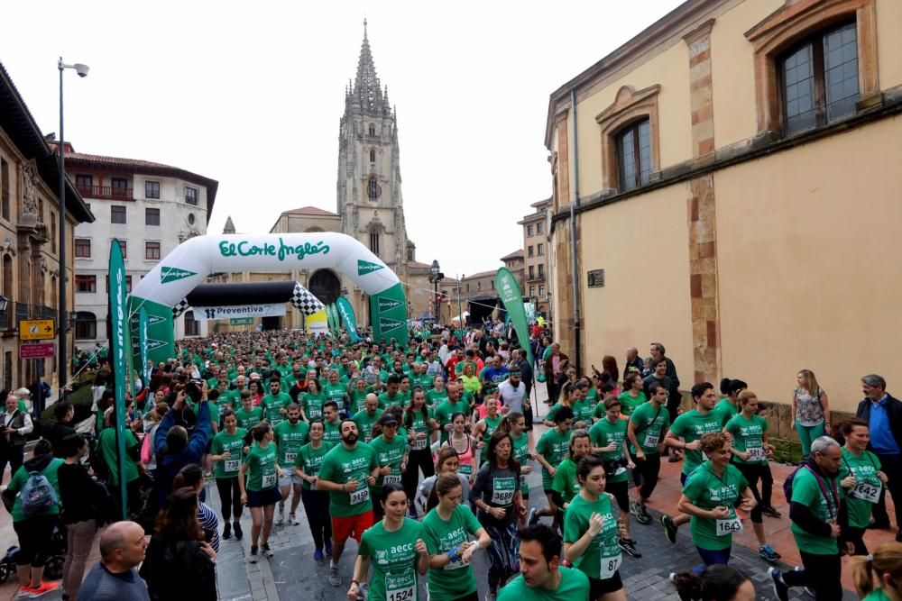 Carrera contra el cáncer en Oviedo