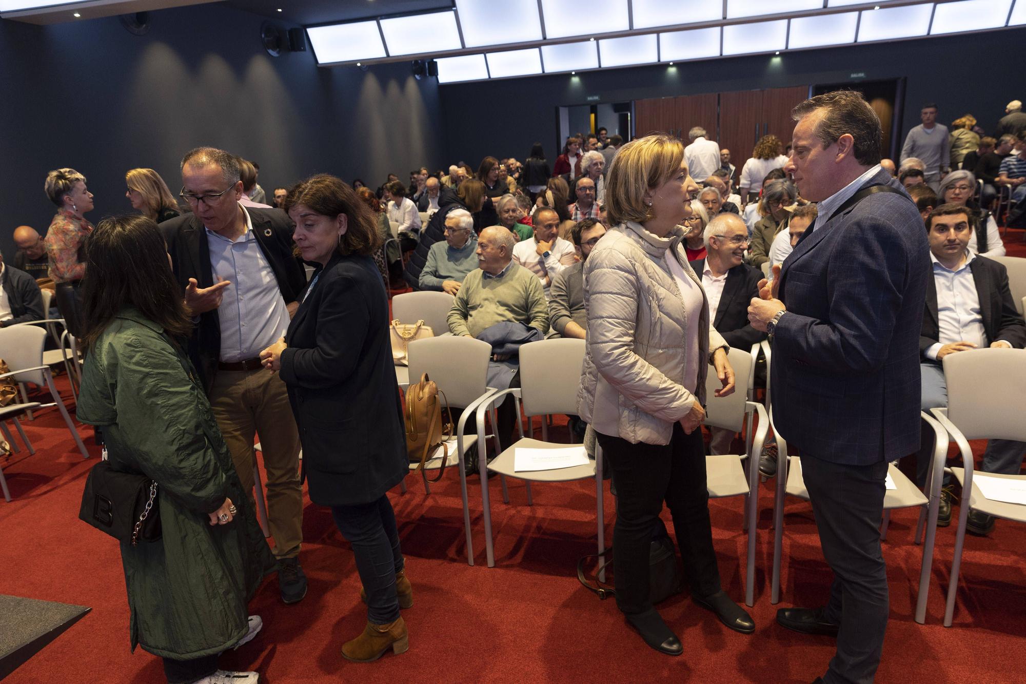 EN IMÁGENES: Así fue la participación de Adrián Barbón en los encuentros electorales que organiza LA NUEVA ESPAÑA