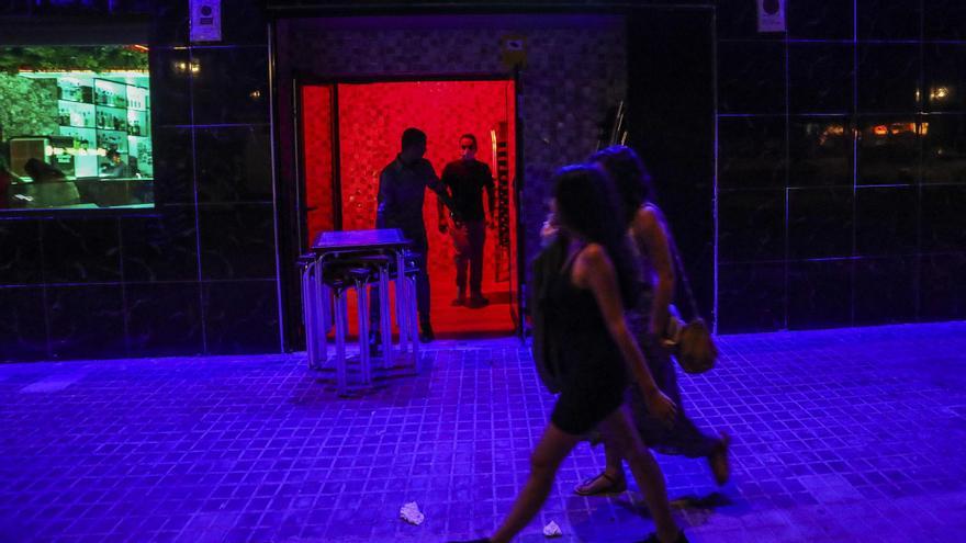Locales de ocio nocturno en València.