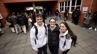 "Ser un buen médico": el objetivo del gallego Santiago Lozano al enfrentarse al examen en Oviedo