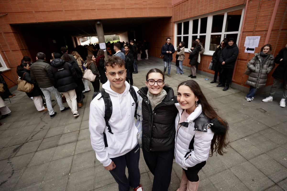 EN IMÁGENES: Así ha sido el examen MIR en Asturias 206 EN IMÁGENES: Así ha sido el examen MIR en Asturias 206