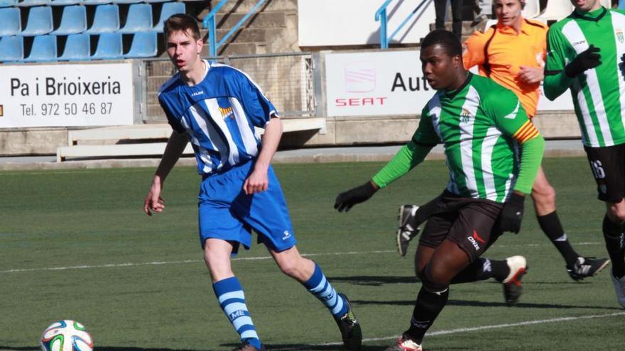 Vilanova va jugar 16 partits amb el Figueres