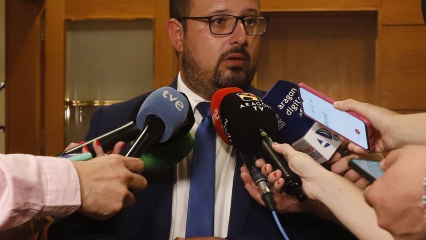 Izquierdo (PAR) asegura que no se plantea entrar en el Gobierno de Aragón