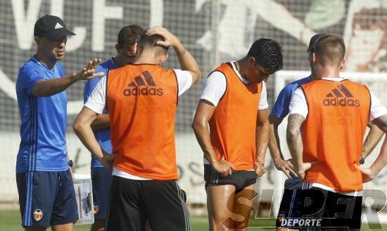 Sesión marcada por el calor